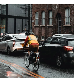 Látni és látszani – életet menthet az odafigyelés októberben